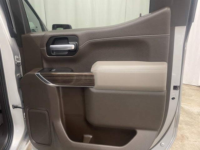2020 Chevrolet Silverado 1500 4WD Crew Cab Short Bed RST